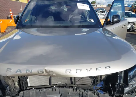 2023 Land Rover Range Rover P530 Se from USA, damaged, VIN SALKP9E74PA053053